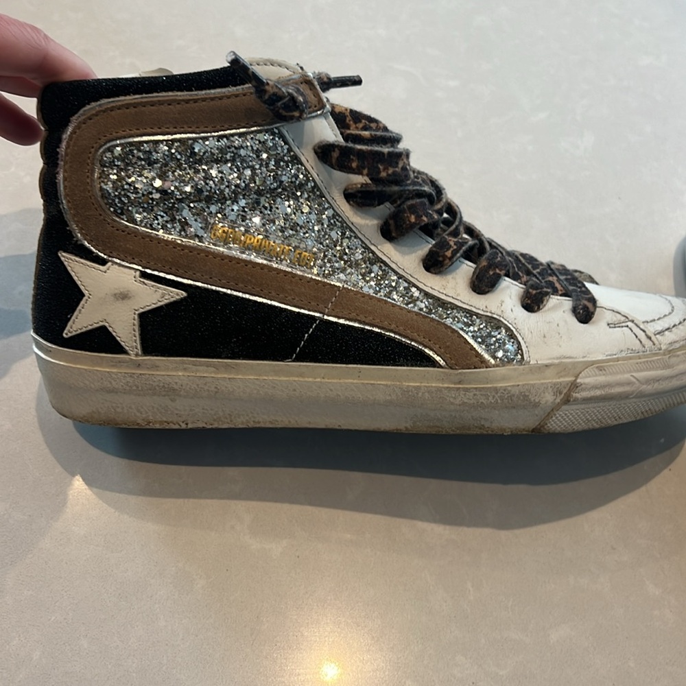 Great condition Golden Goose Slide sneakers